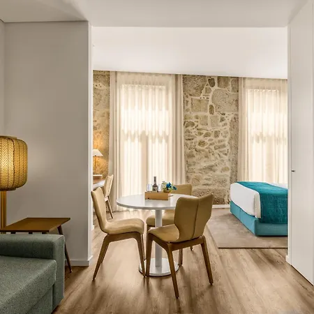 296 Heritage דירה