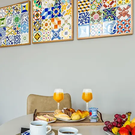 296 Heritage דירה *